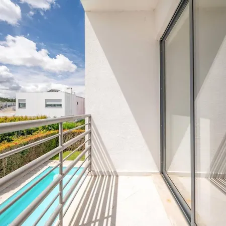 Moradia Palmela Village *